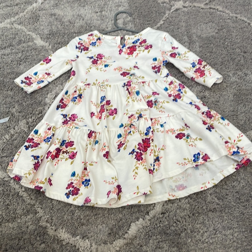 Flower Dress - Picture 3 of 3